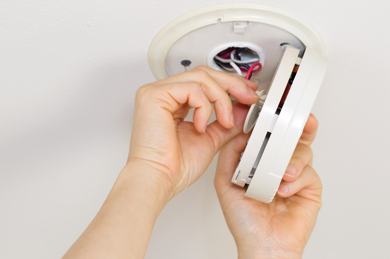 smoke-detector-placement-in-the-home-inspect-it-neil